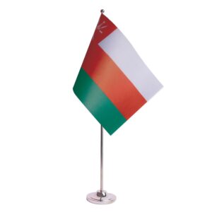 Drapeau de Table Prestige Oman 22x15 cm en Satin – Drapeau de Bureau Élégant